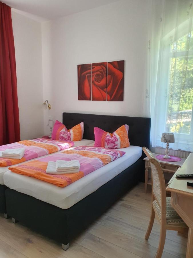 Haus "Beuth" Apartman Bad Elster Kültér fotó
