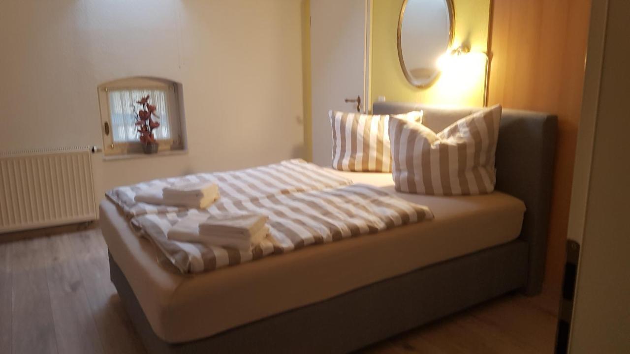 Haus "Beuth" Apartman Bad Elster Kültér fotó